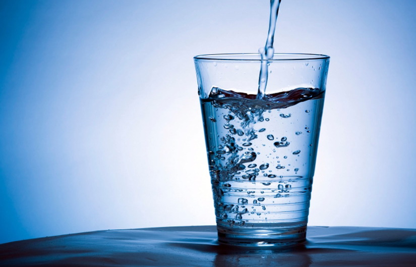 نہار منہ پانی پینے کے 5 حیرت انگیز فوائد