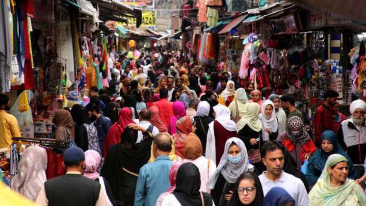 کشمیر: عیدالا ضحیٰ کے پیش نظر بازاروں میں گہماگہمی